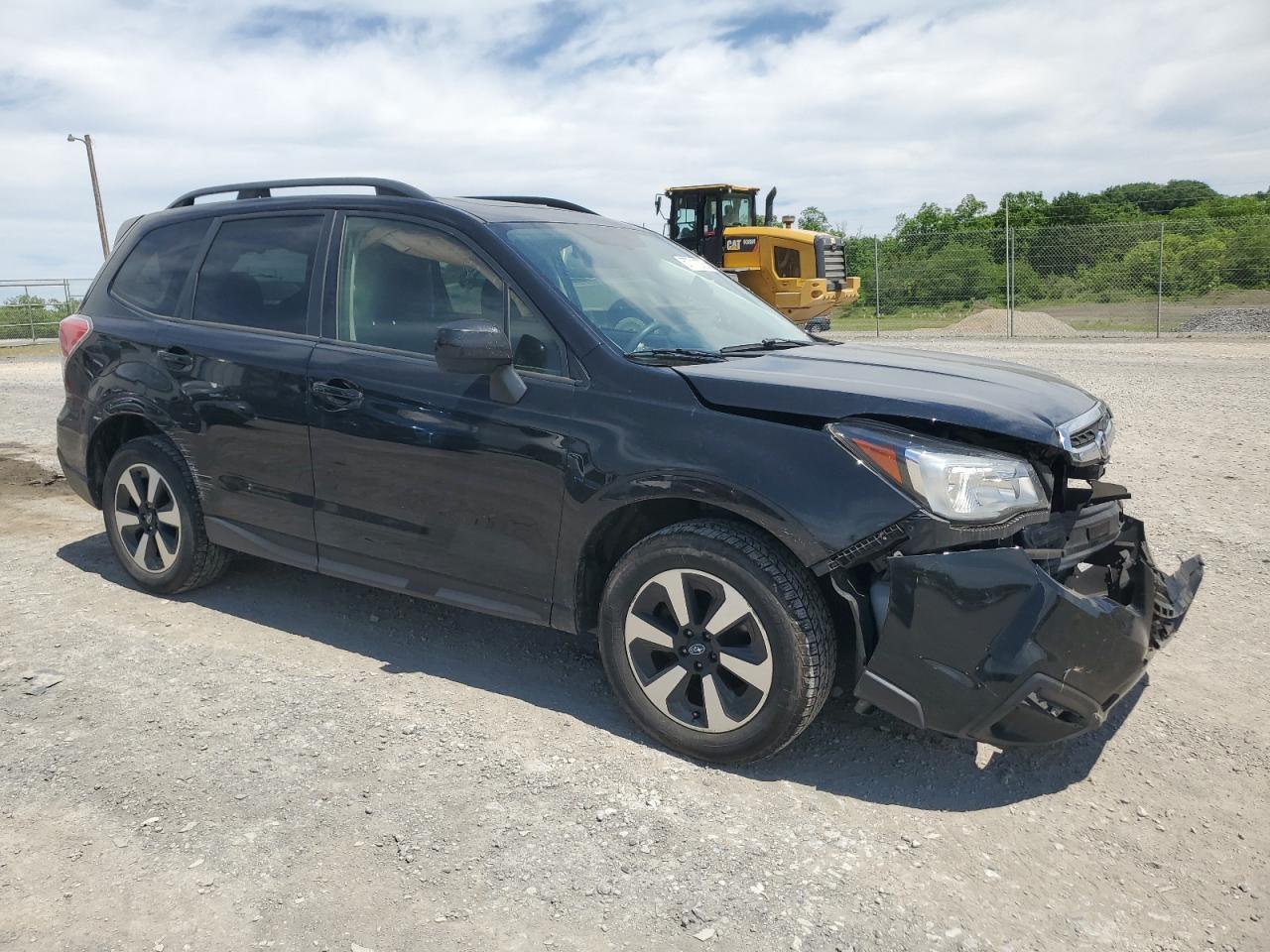 2017 Subaru Forester 2.5I Premium - Фото 4