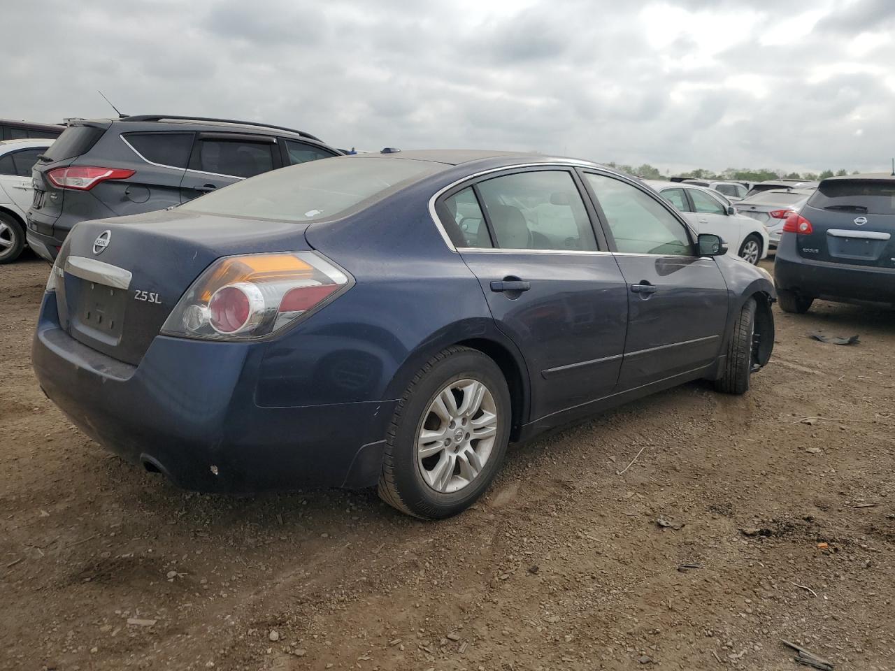 2012 Nissan Altima Base - Image 3