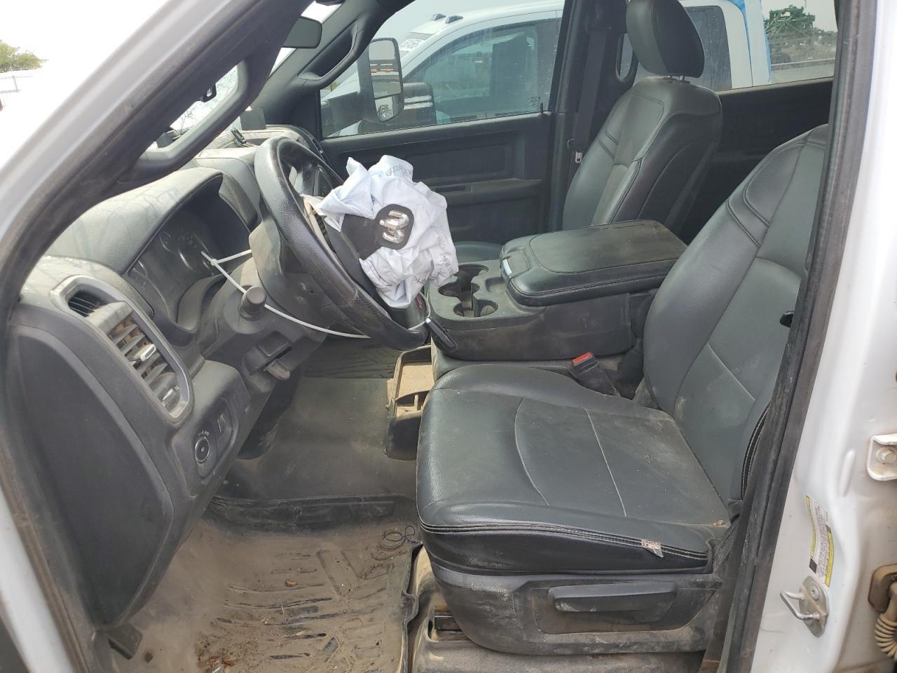 2022 Ram 3500 - Фото 7