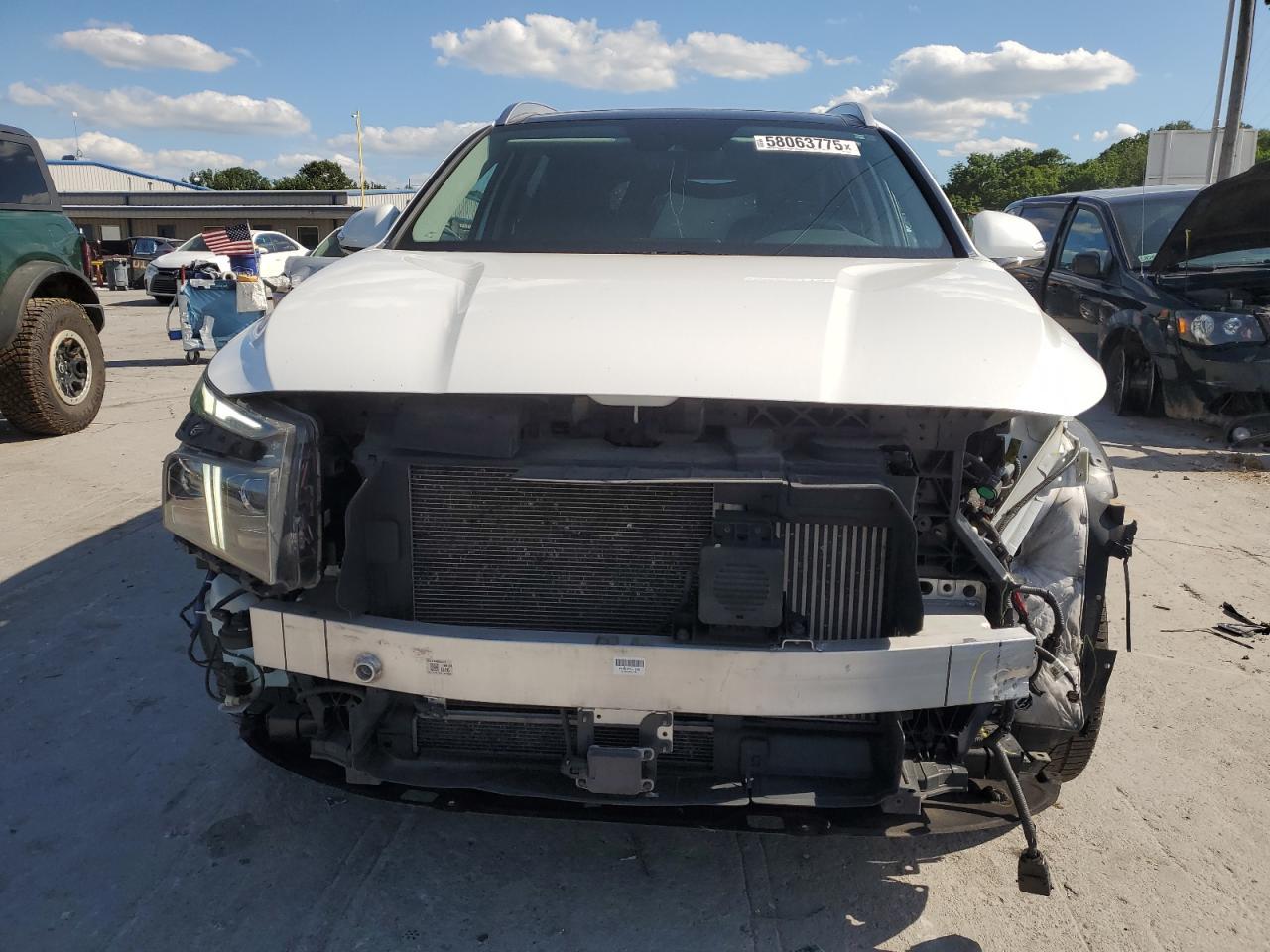 2022 Hyundai Santa Fe Limited - Фото 5