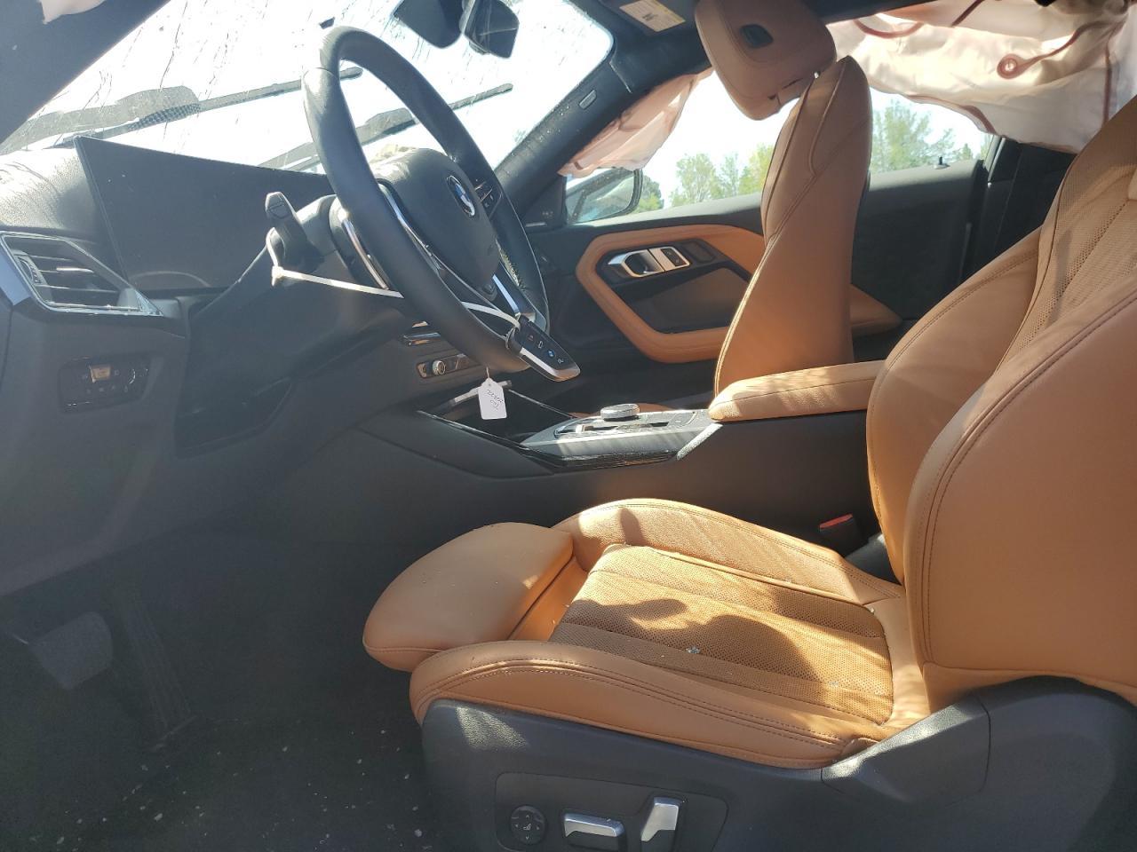 2023 BMW 230Xi - Фото 7