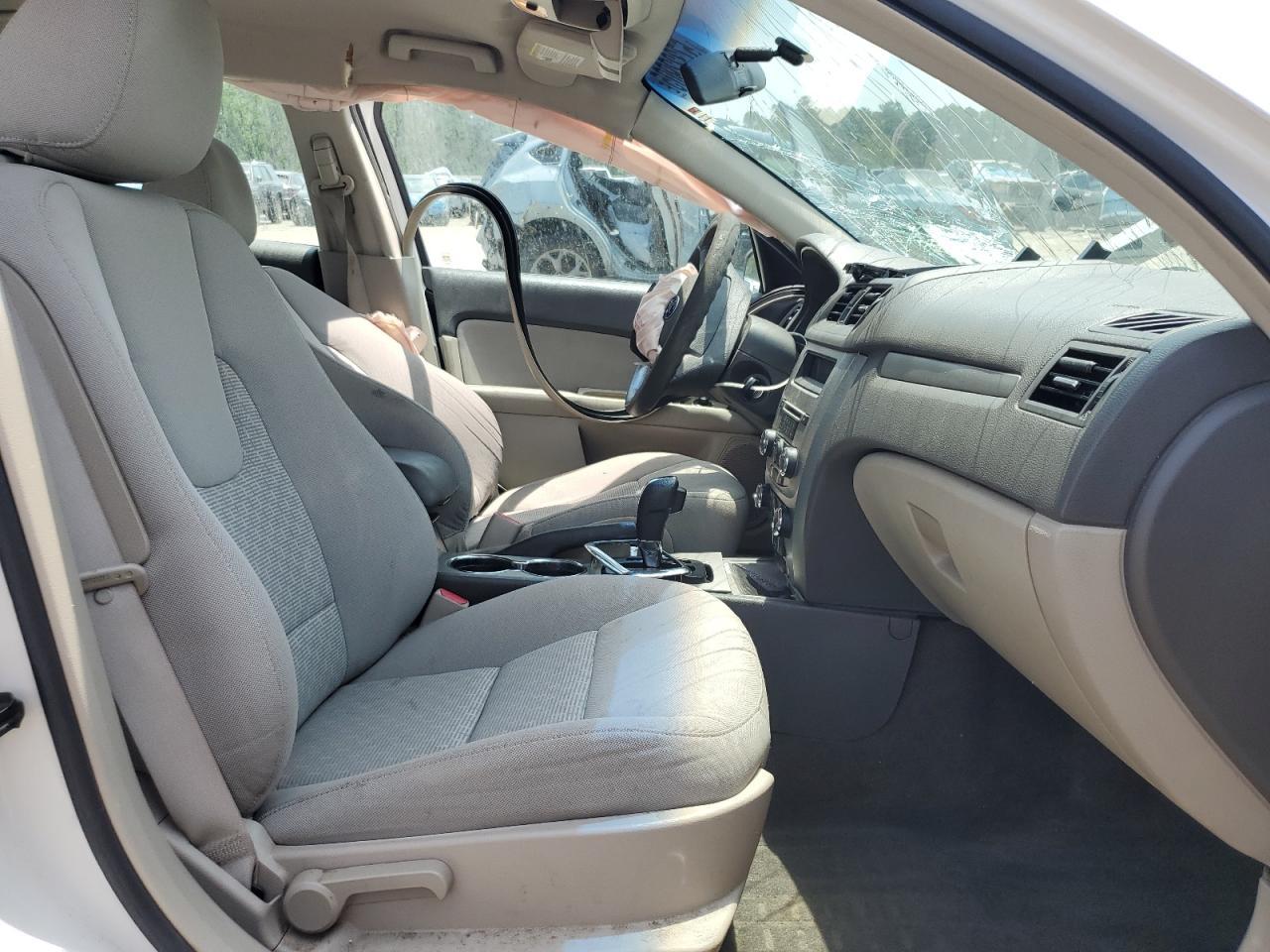 2010 Ford Fusion S - Image 7