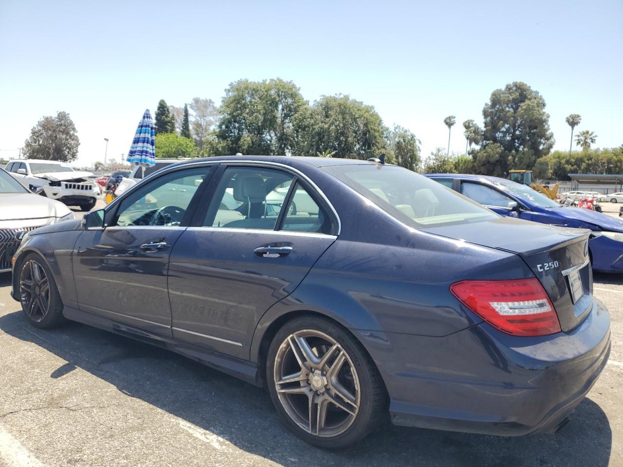 2013 Mercedes-Benz C 250 - Image 2