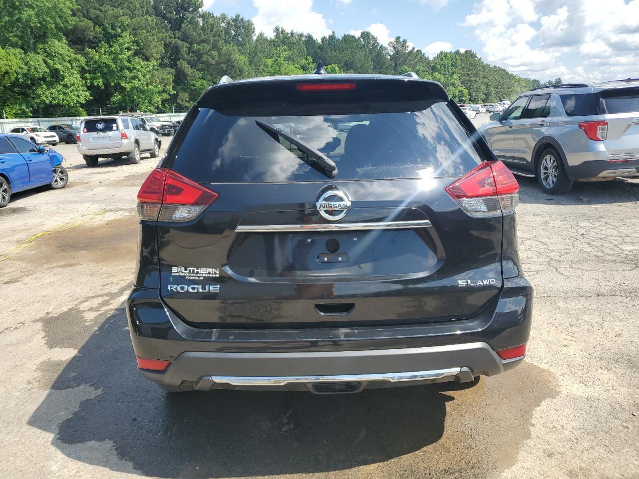 2017 Nissan Rogue S - Фото 6