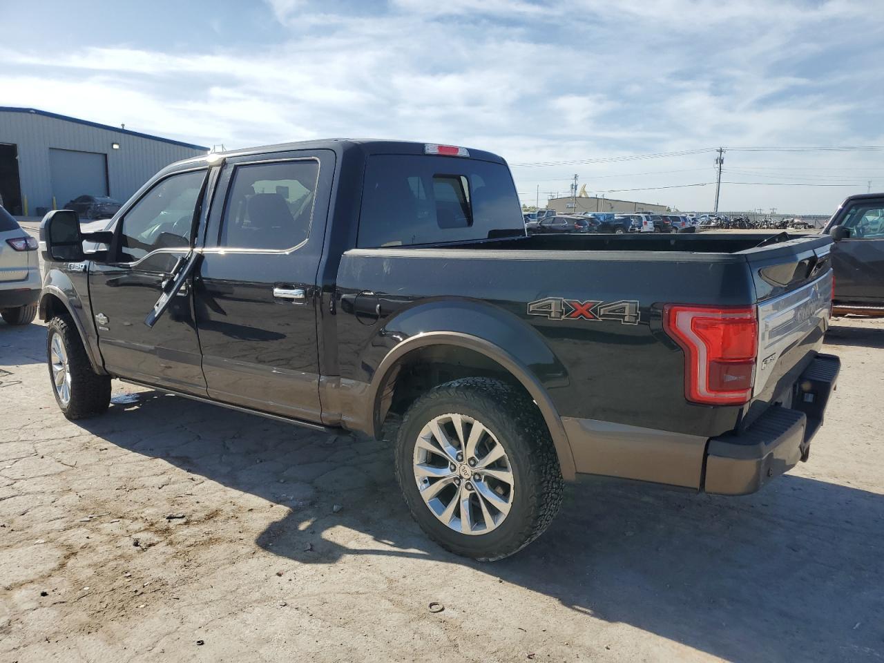 2016 Ford F150 Supercrew - Фото 2