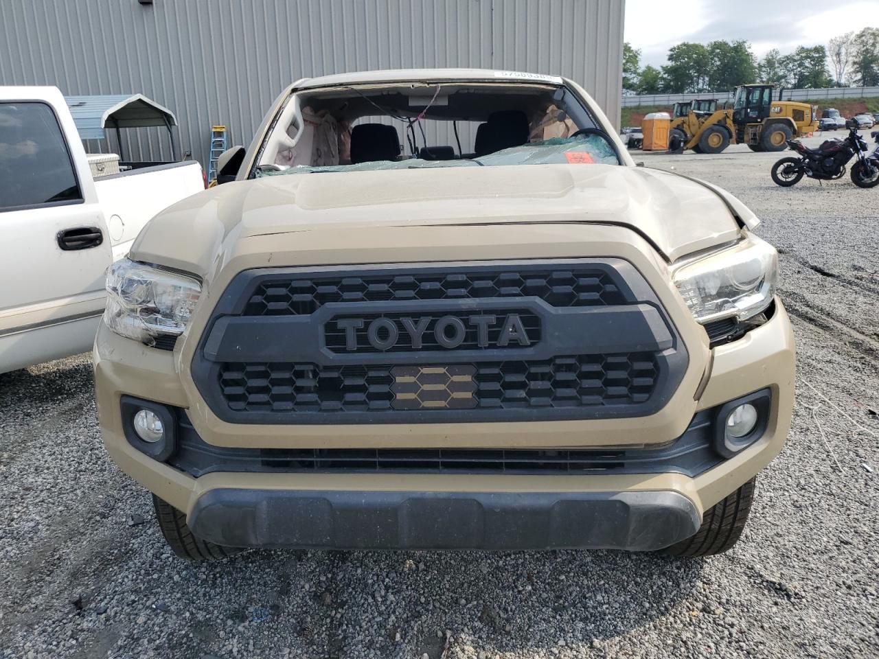 2018 Toyota Tacoma - Фото 5