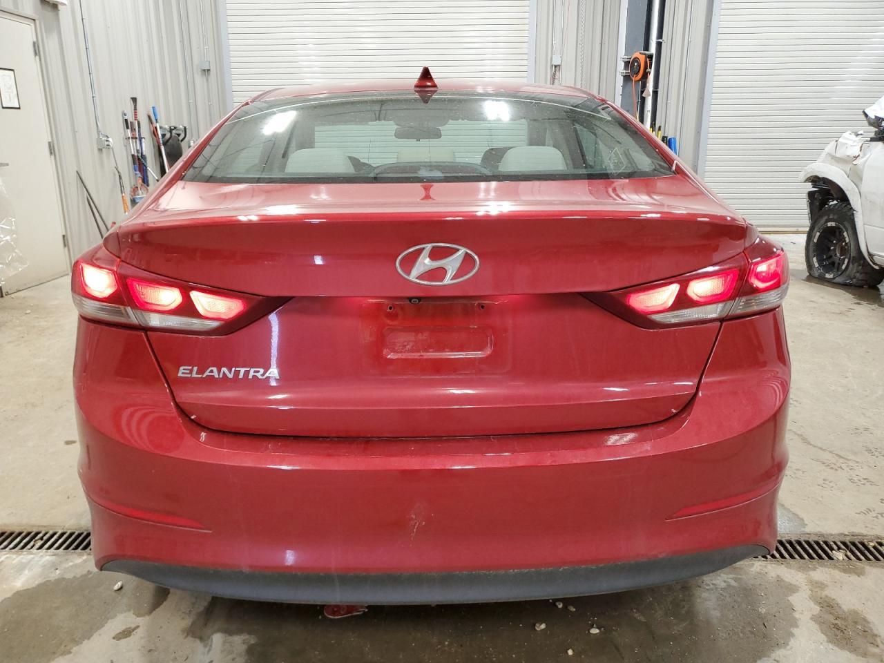 2018 Hyundai Elantra Sel - Image 6