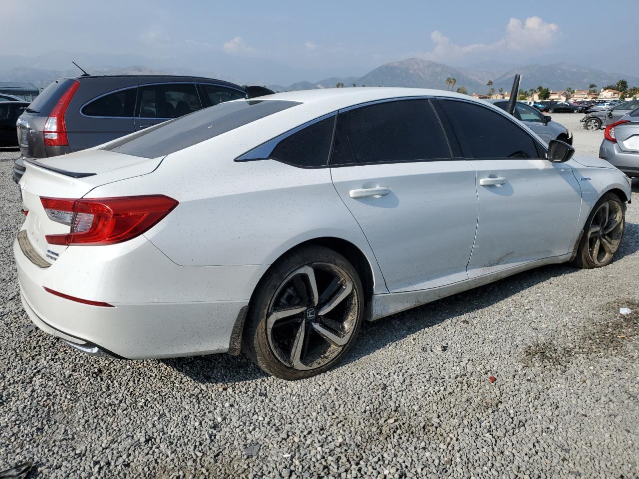 2022 Honda Accord Hybrid Sport - Фото 3