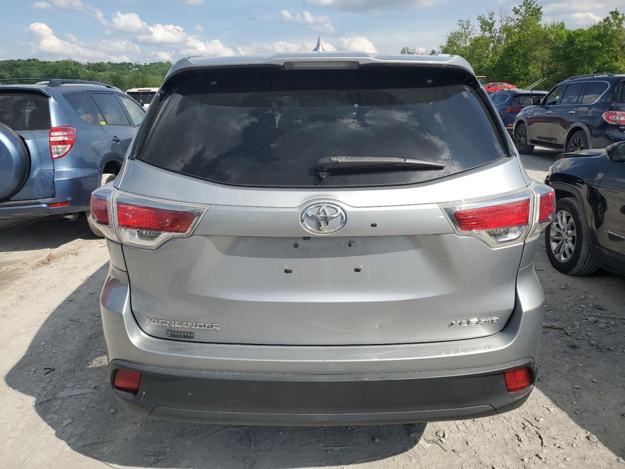 2014 Toyota Highlander Xle - Фото 6
