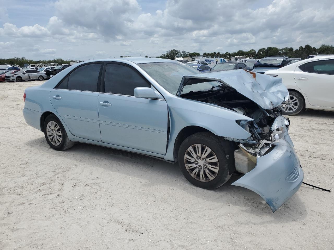 2005 Toyota Camry Le - Фото 4