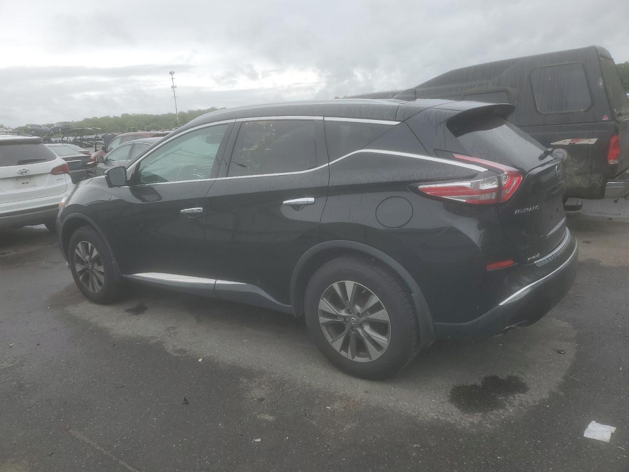 2017 Nissan Murano S - Image 2