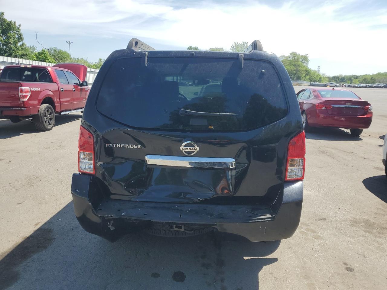 2012 Nissan Pathfinder S - Фото 6