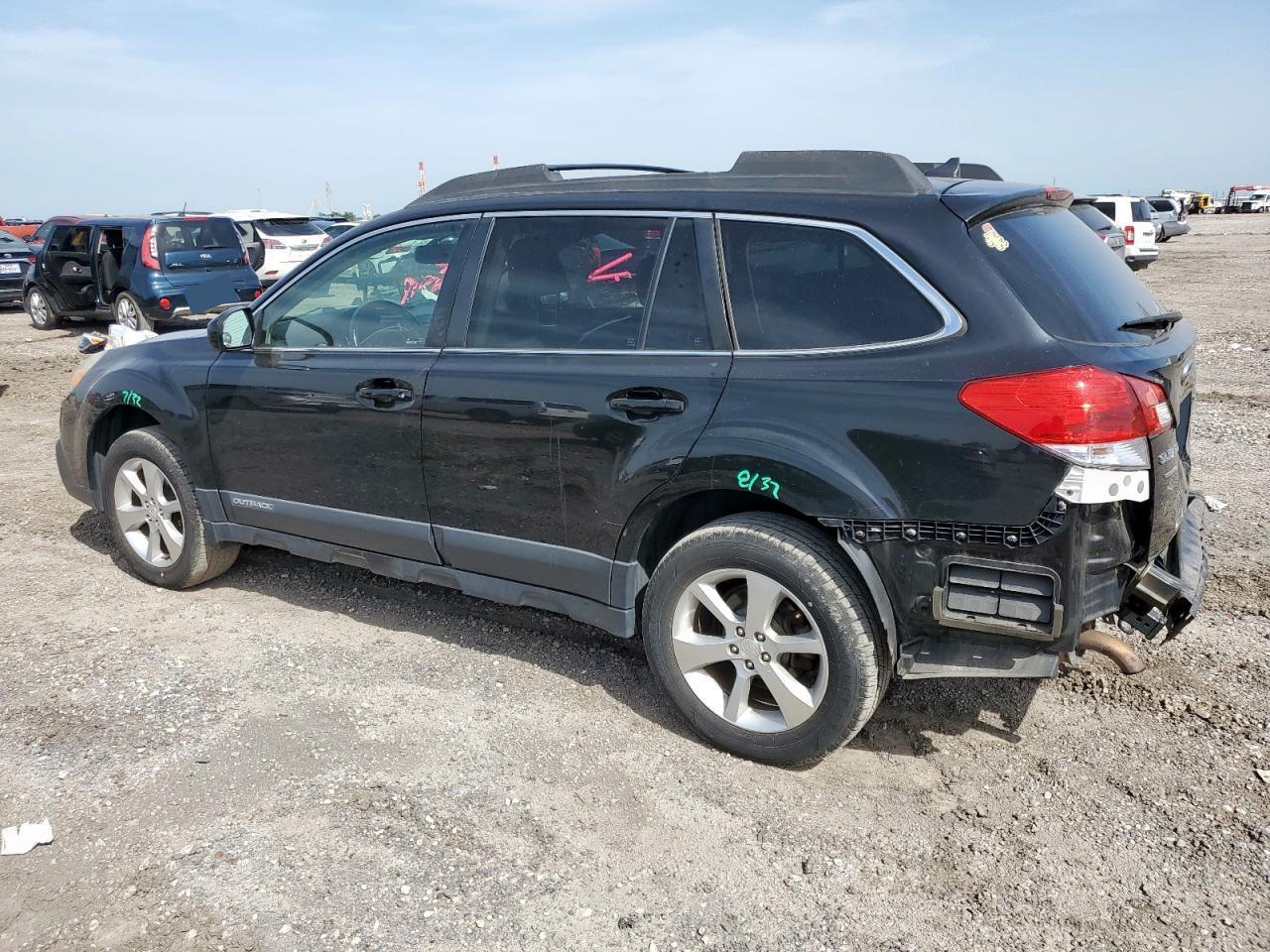 2013 Subaru Outback 2.5I Limited - Image 2