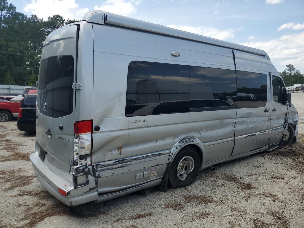 2018 Mercedes-Benz Sprinter 3500 - Image 3