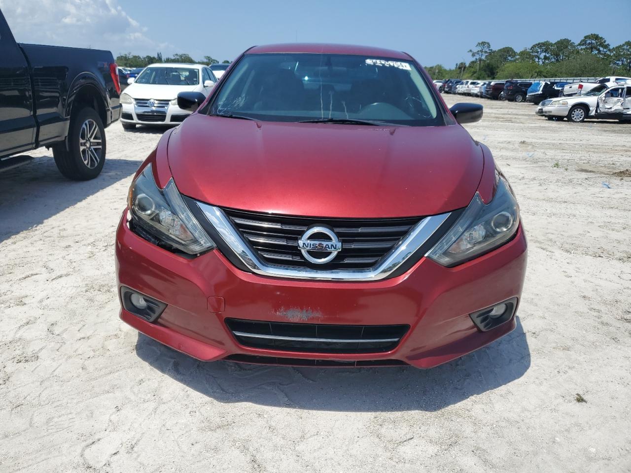 2017 Nissan Altima 2.5 - Image 5