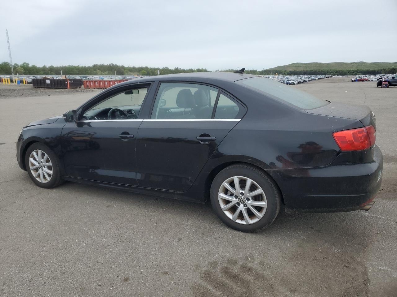 2014 Volkswagen Jetta Se - Image 2