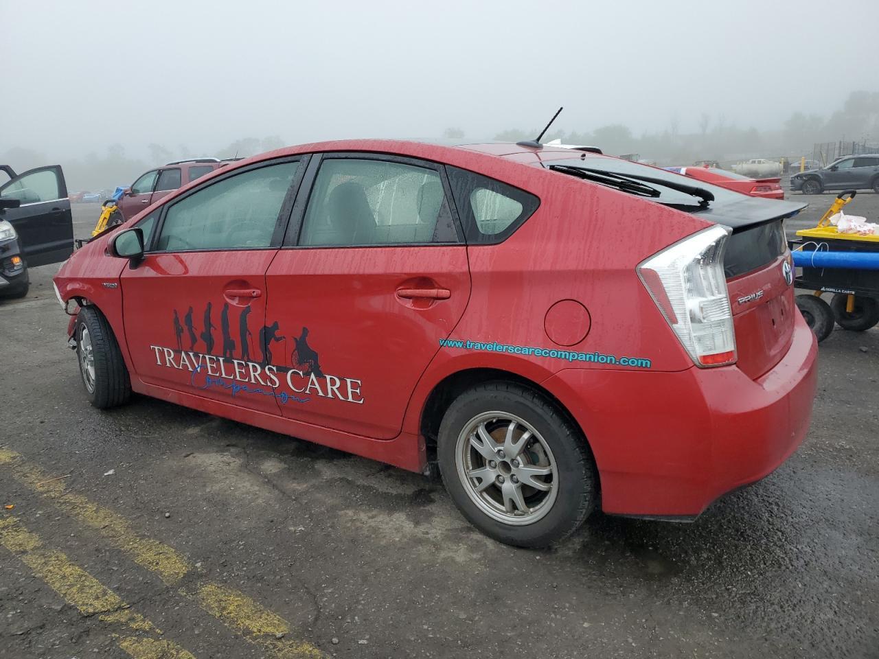 2010 Toyota Prius - Image 2