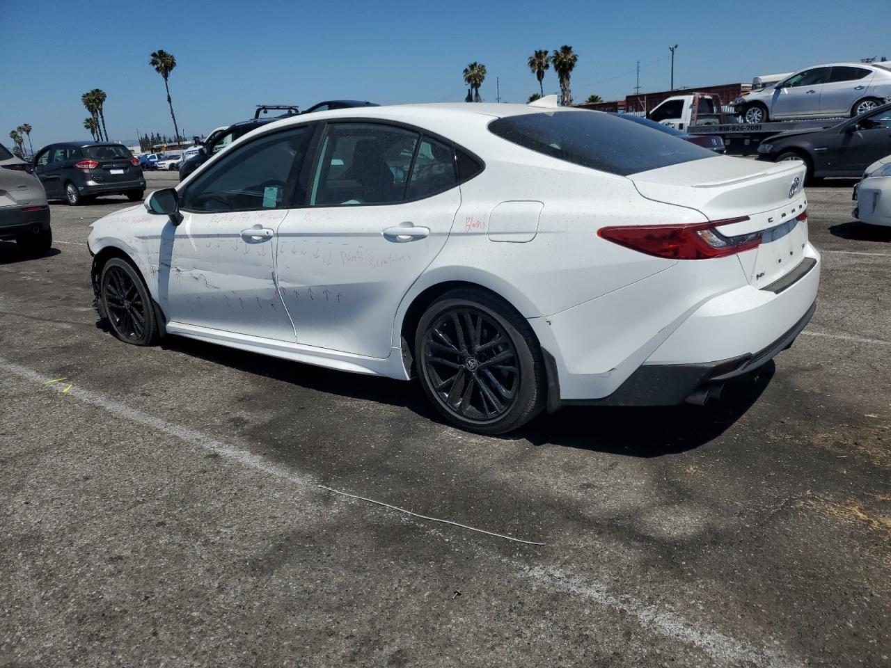 2025 Toyota Camry Xse - Фото 2