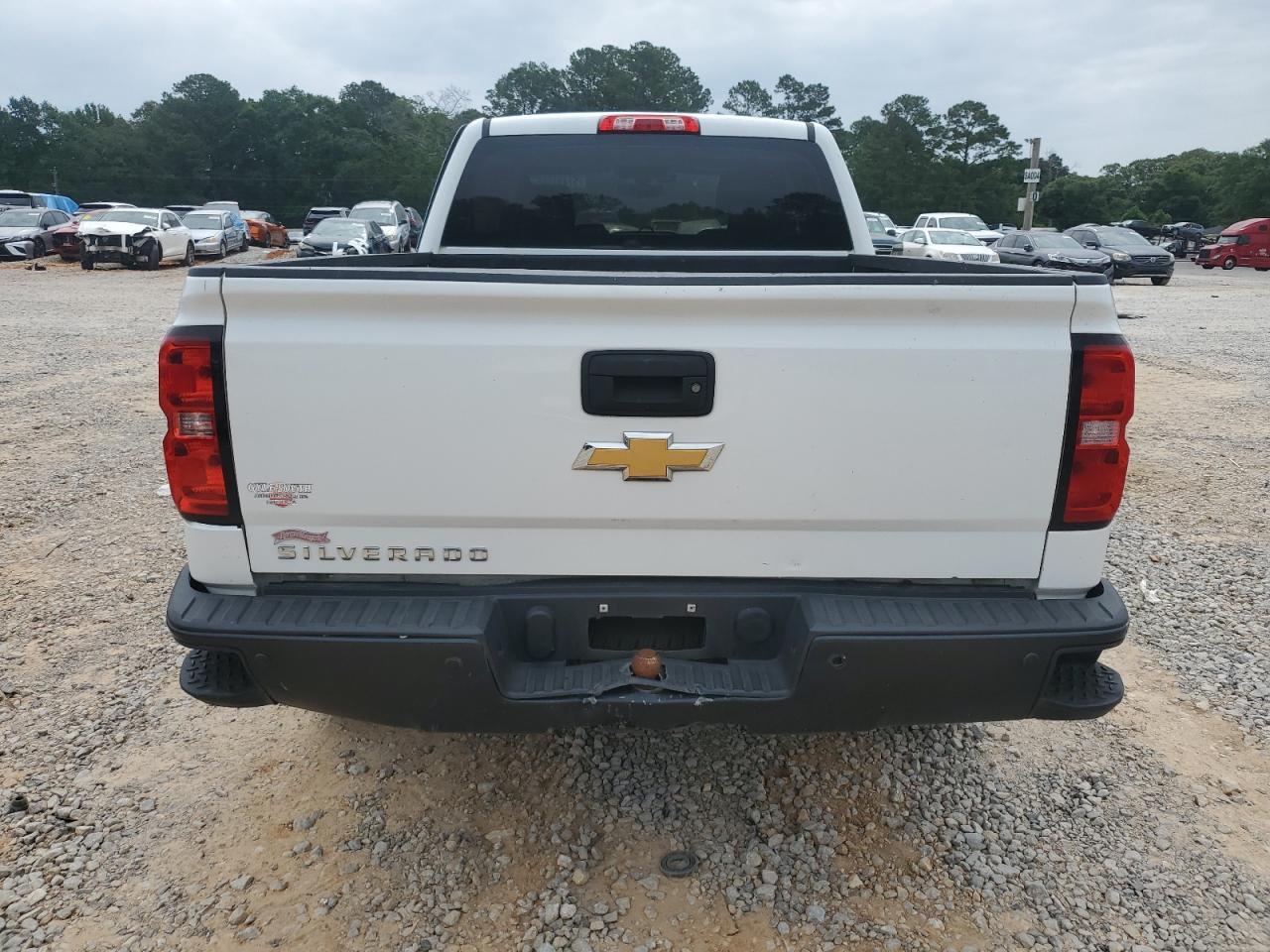 2017 Chevrolet Silverado C1500 - Image 6