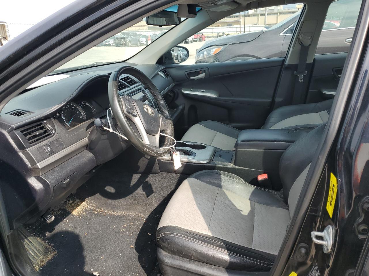 2012 Toyota Camry Base - Фото 7