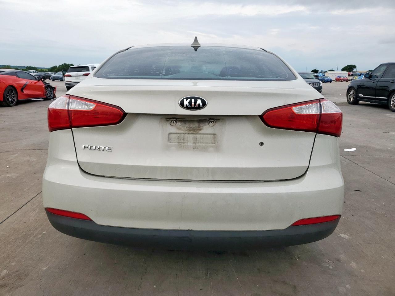 2015 Kia Forte Lx - Image 6