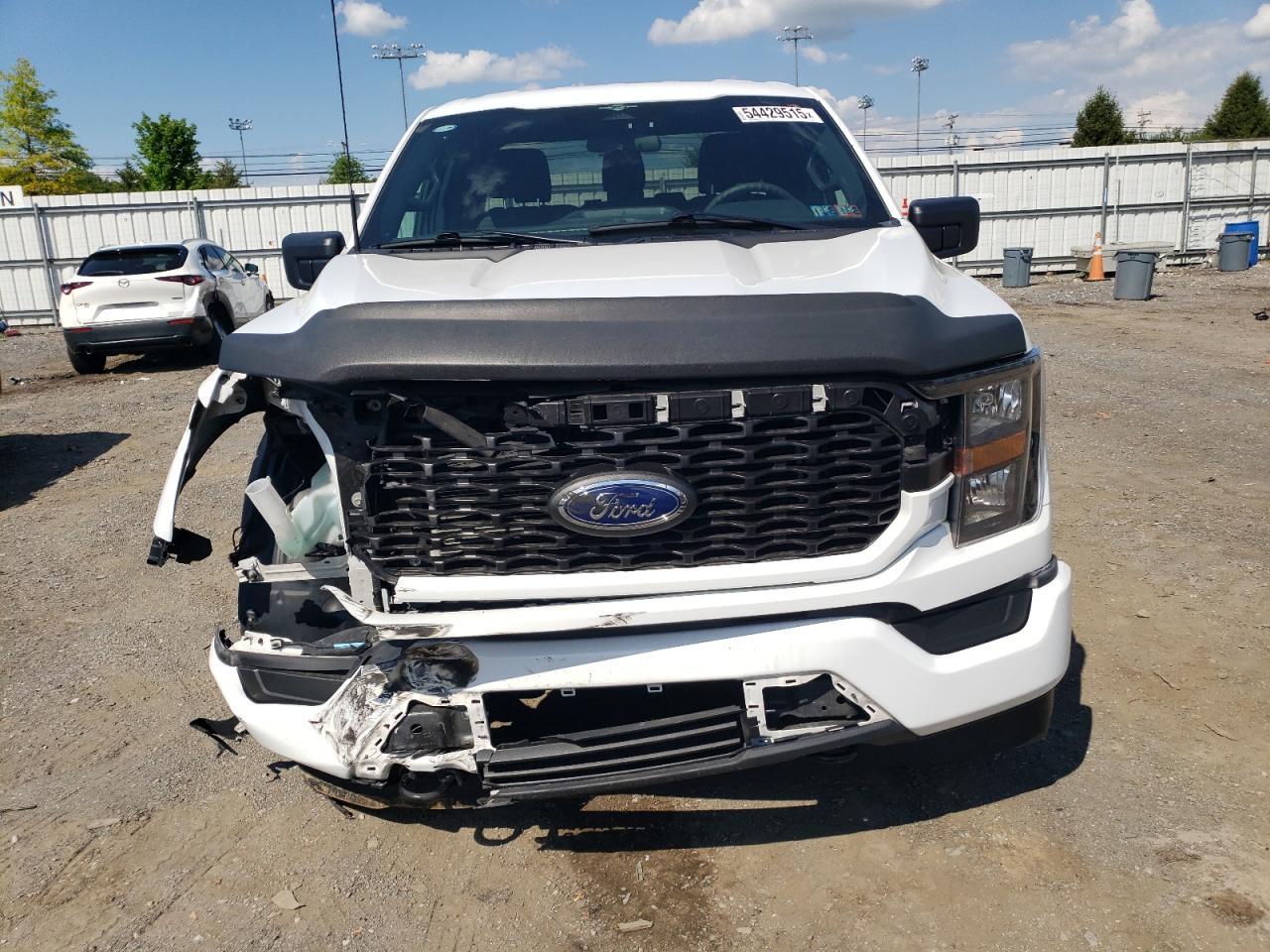 2023 Ford F150 Super Cab - Фото 5