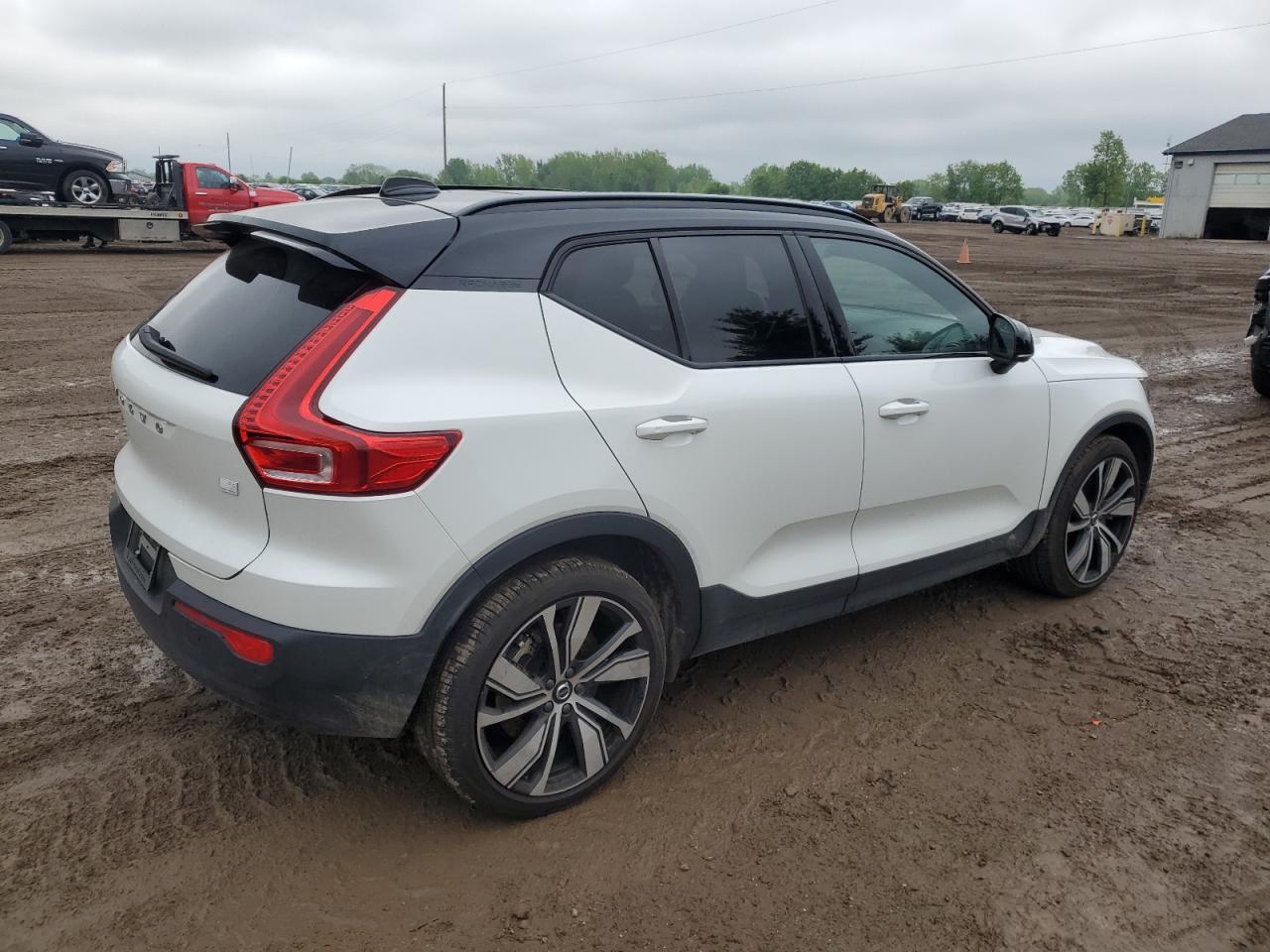 2021 Volvo Xc40 Recharge - Фото 3