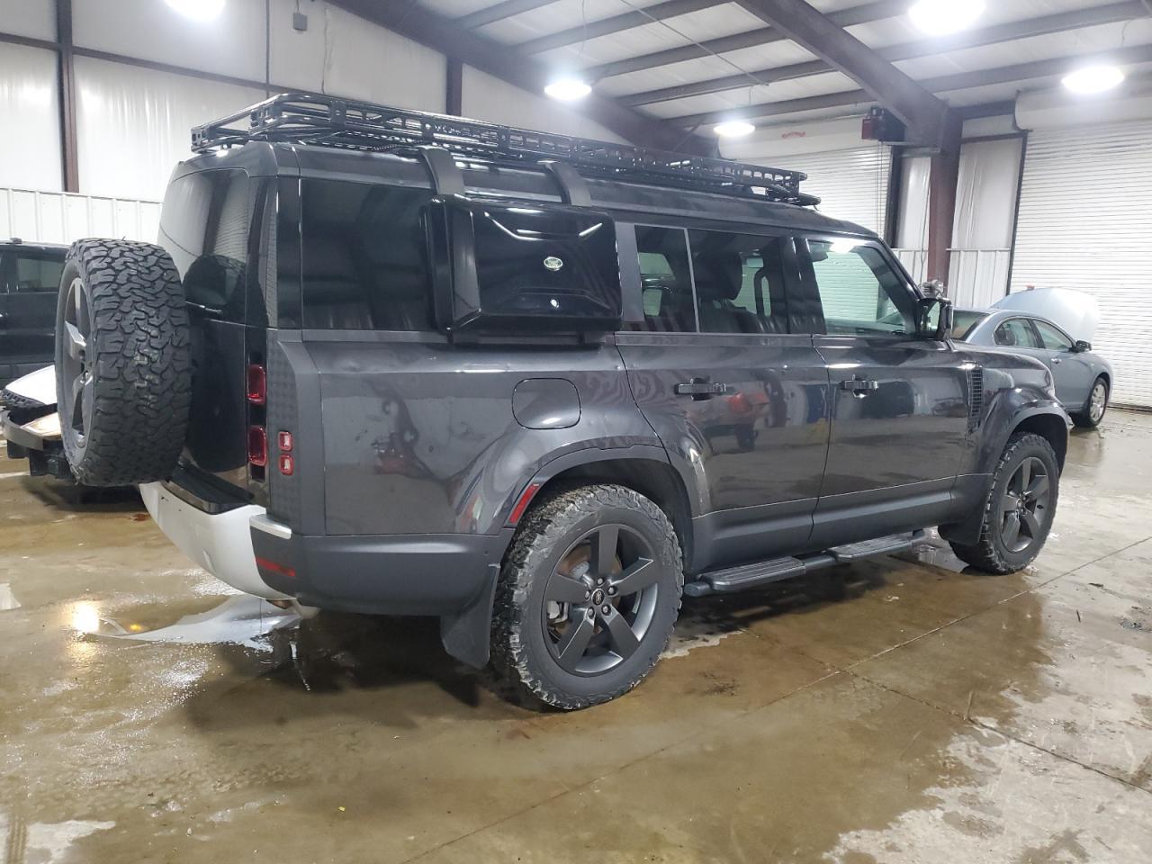 2024 Land Rover Defender 130 S - Фото 3