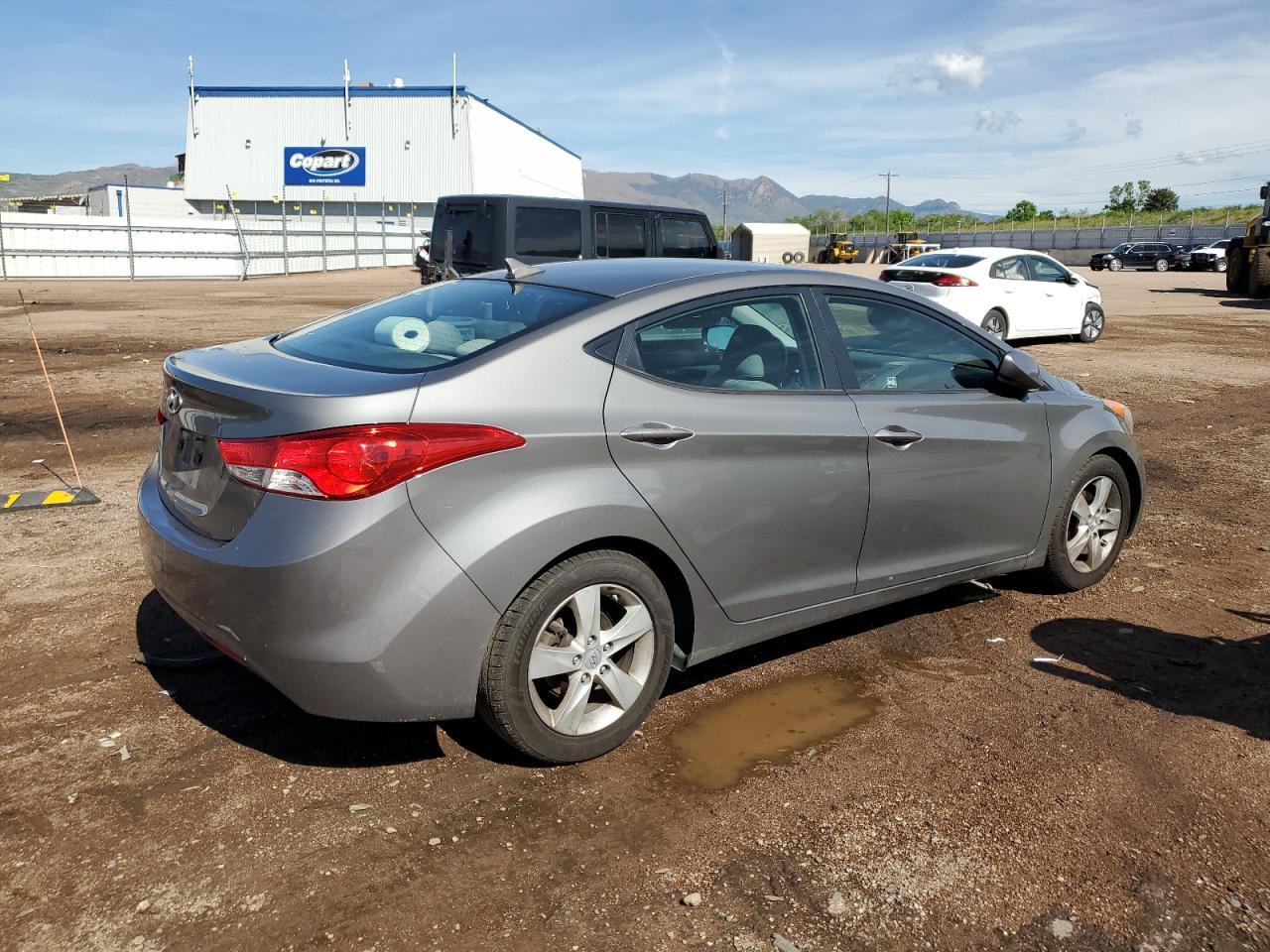 2013 Hyundai Elantra Gls - Фото 3