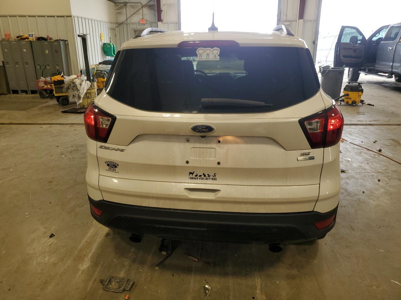 2019 Ford Escape Se - Фото 6