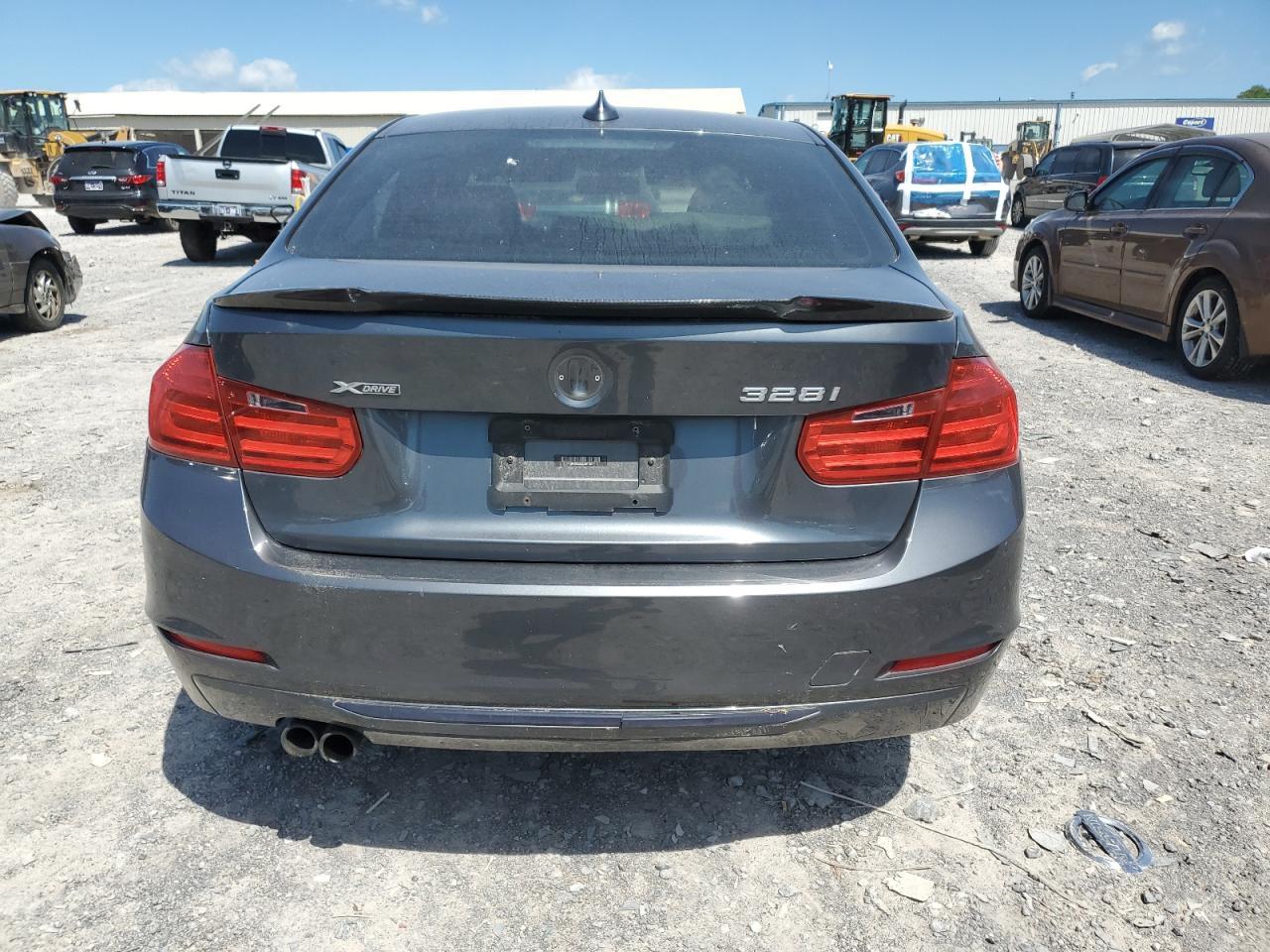 2014 BMW 328 Xi - Фото 6