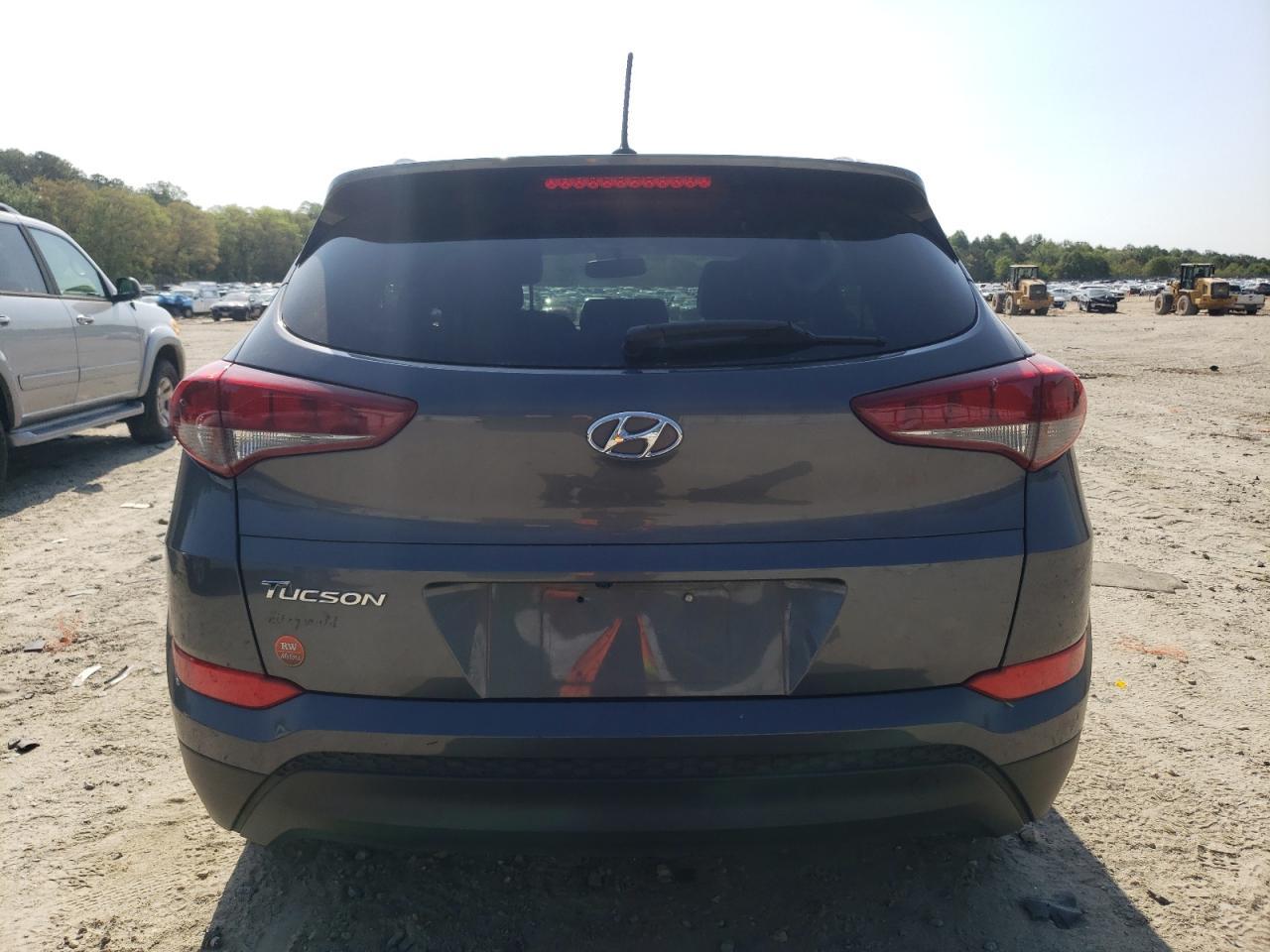 2016 Hyundai Tucson Limited - Image 6