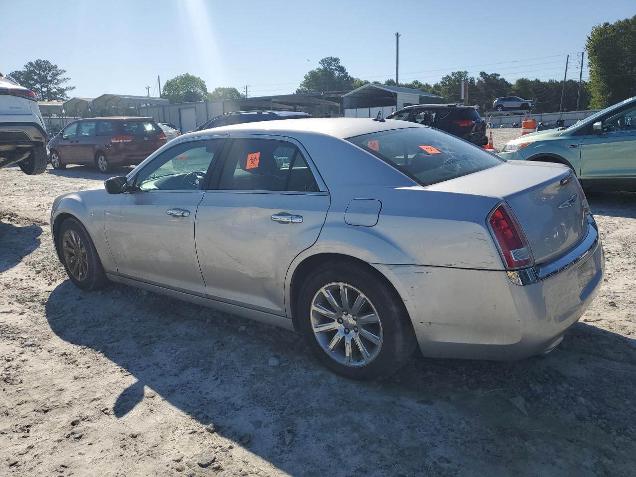 2012 Chrysler 300 Limited - Фото 2