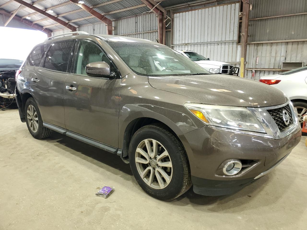 2015 Nissan Pathfinder S - Фото 4