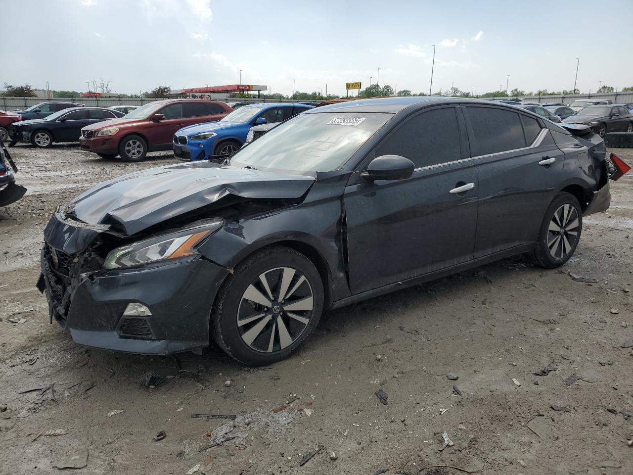 2022 Nissan Altima Sv