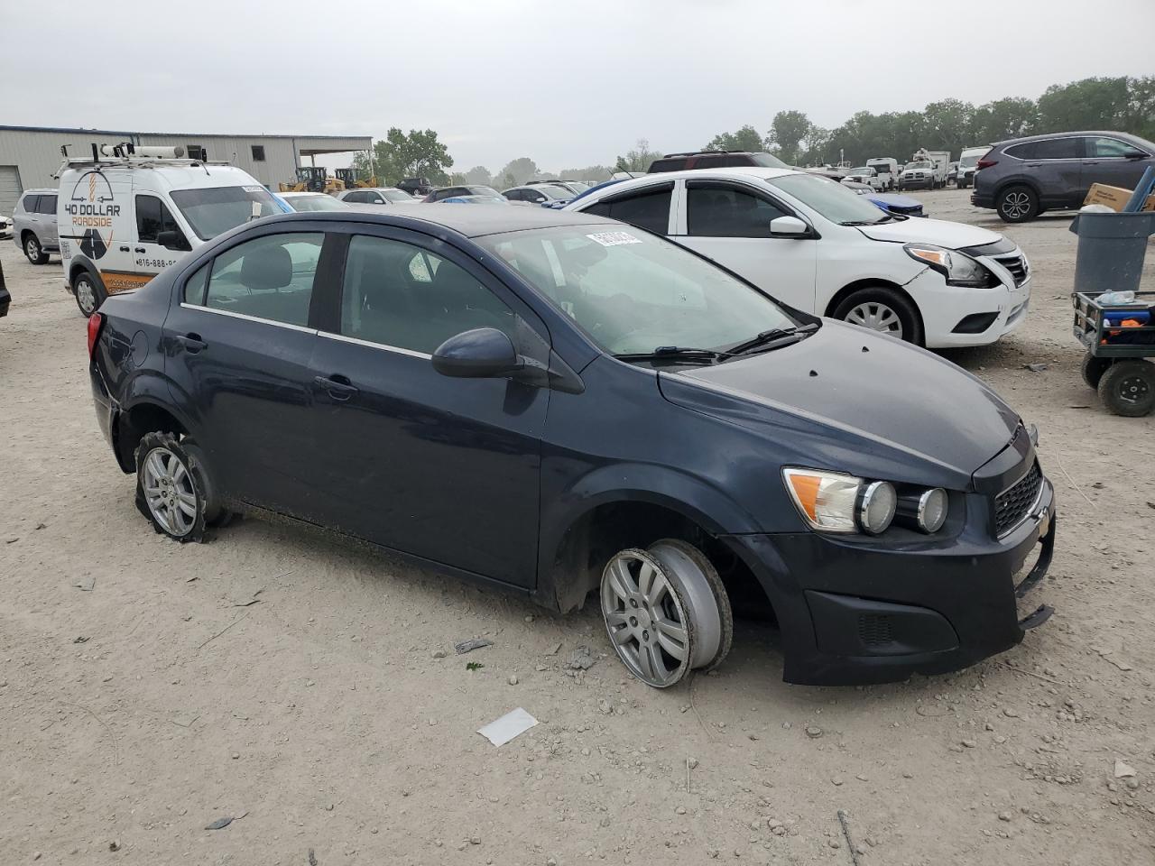 2015 Chevrolet Sonic Lt - Image 4