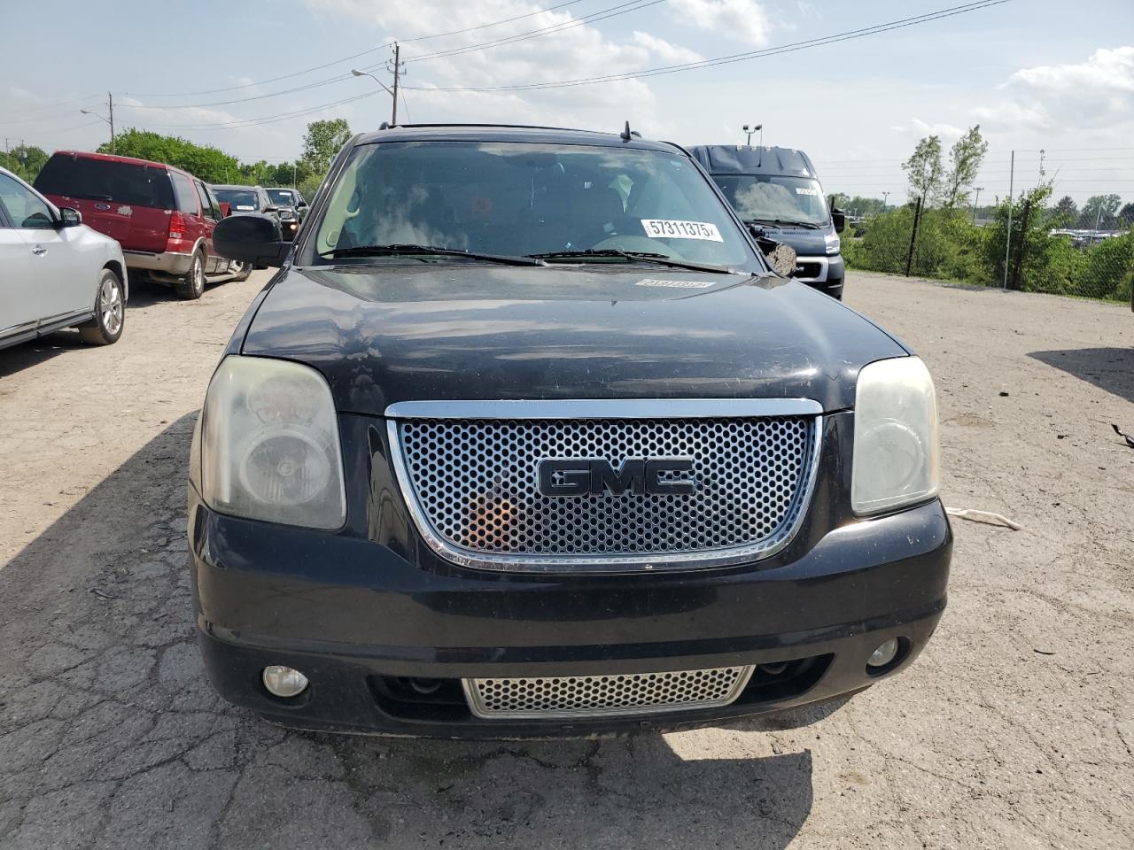 2010 GMC Yukon Xl Denali - Image 5