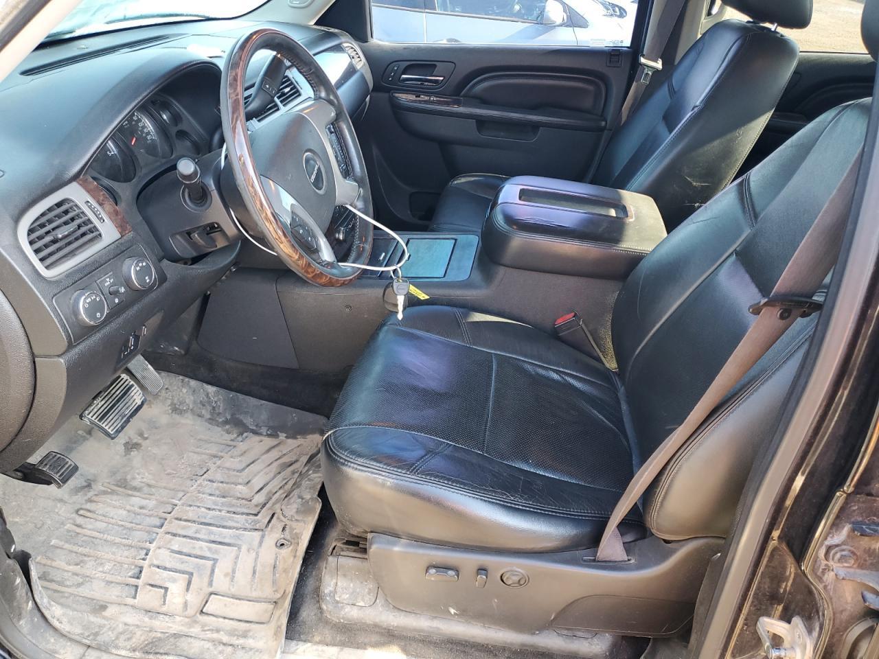 2012 GMC Sierra K2500 Denali - Image 7