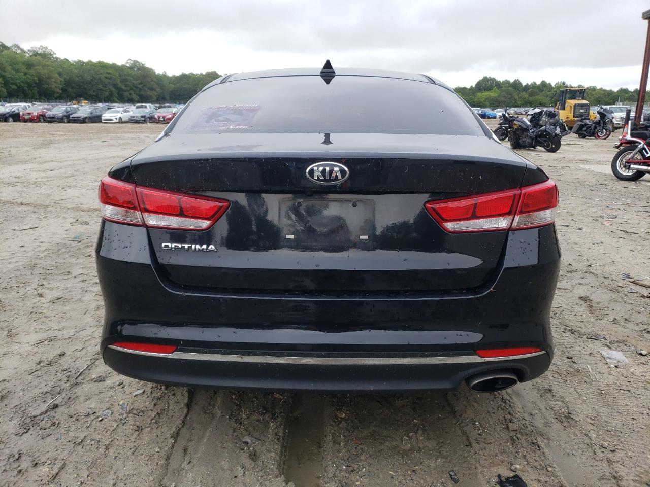 2018 Kia Optima Lx - Image 6