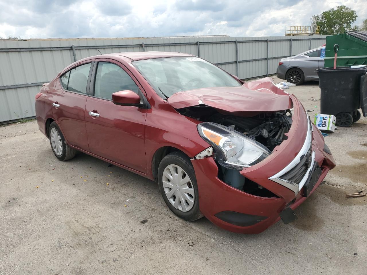2018 Nissan Versa S - Image 4
