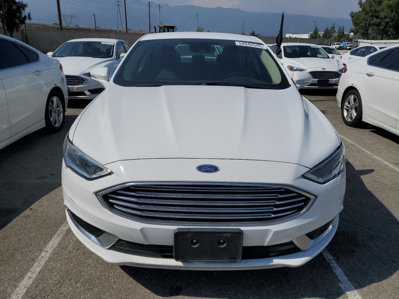 2018 Ford Fusion Se Hybrid - Image 5