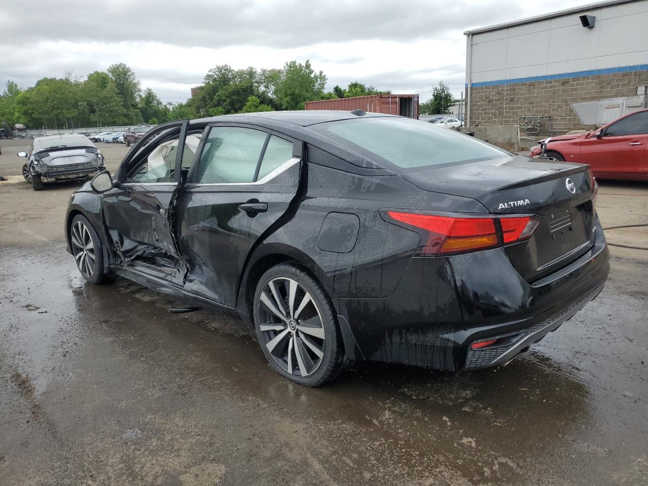 2019 Nissan Altima Sr - Фото 2