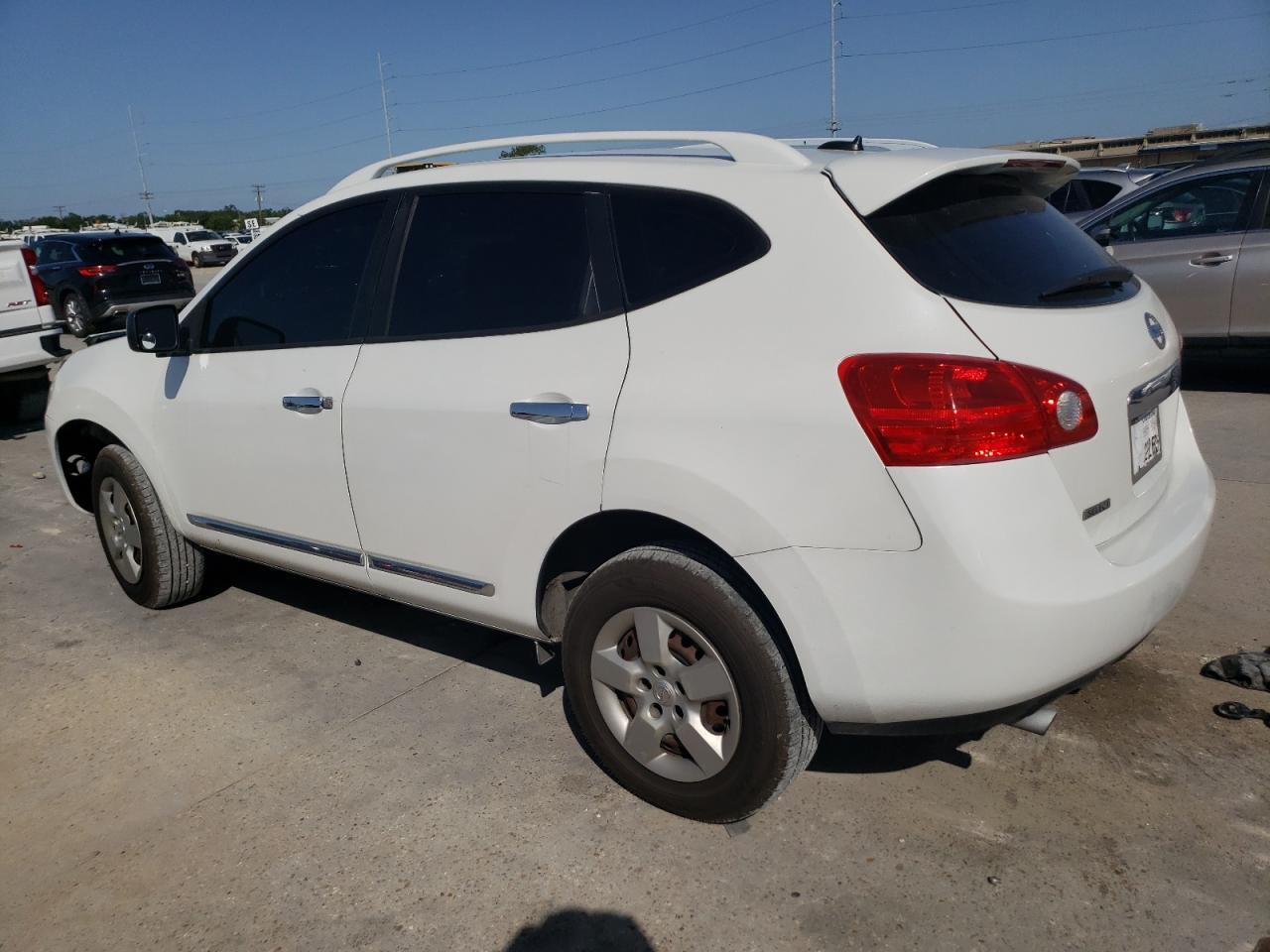 2015 Nissan Rogue Select S - Фото 2