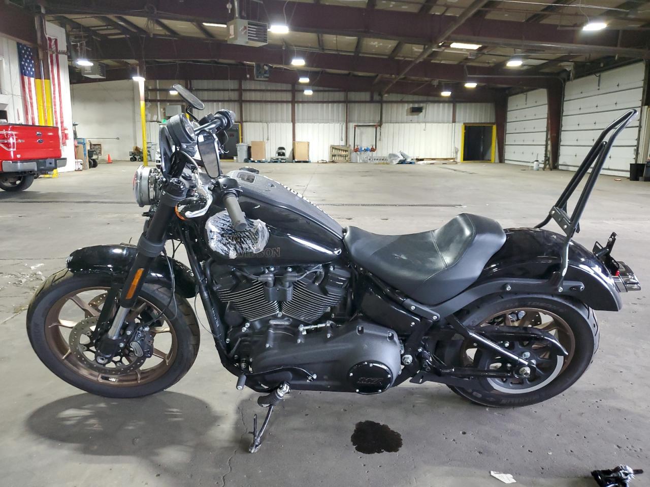 2024 Harley-Davidson Fxlrs - Фото 3