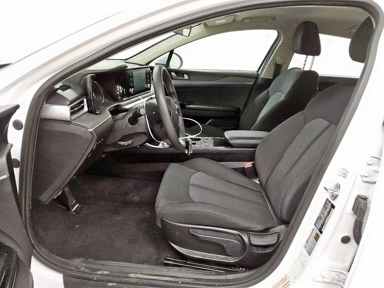 2022 Kia K5 Lxs - Фото 7