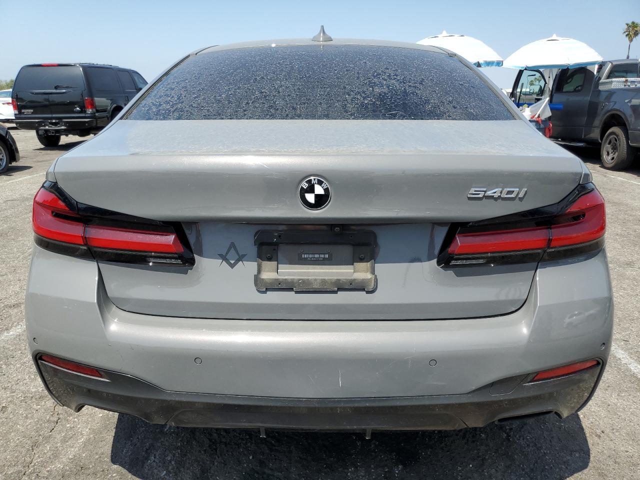 2021 BMW 540 I - Фото 6