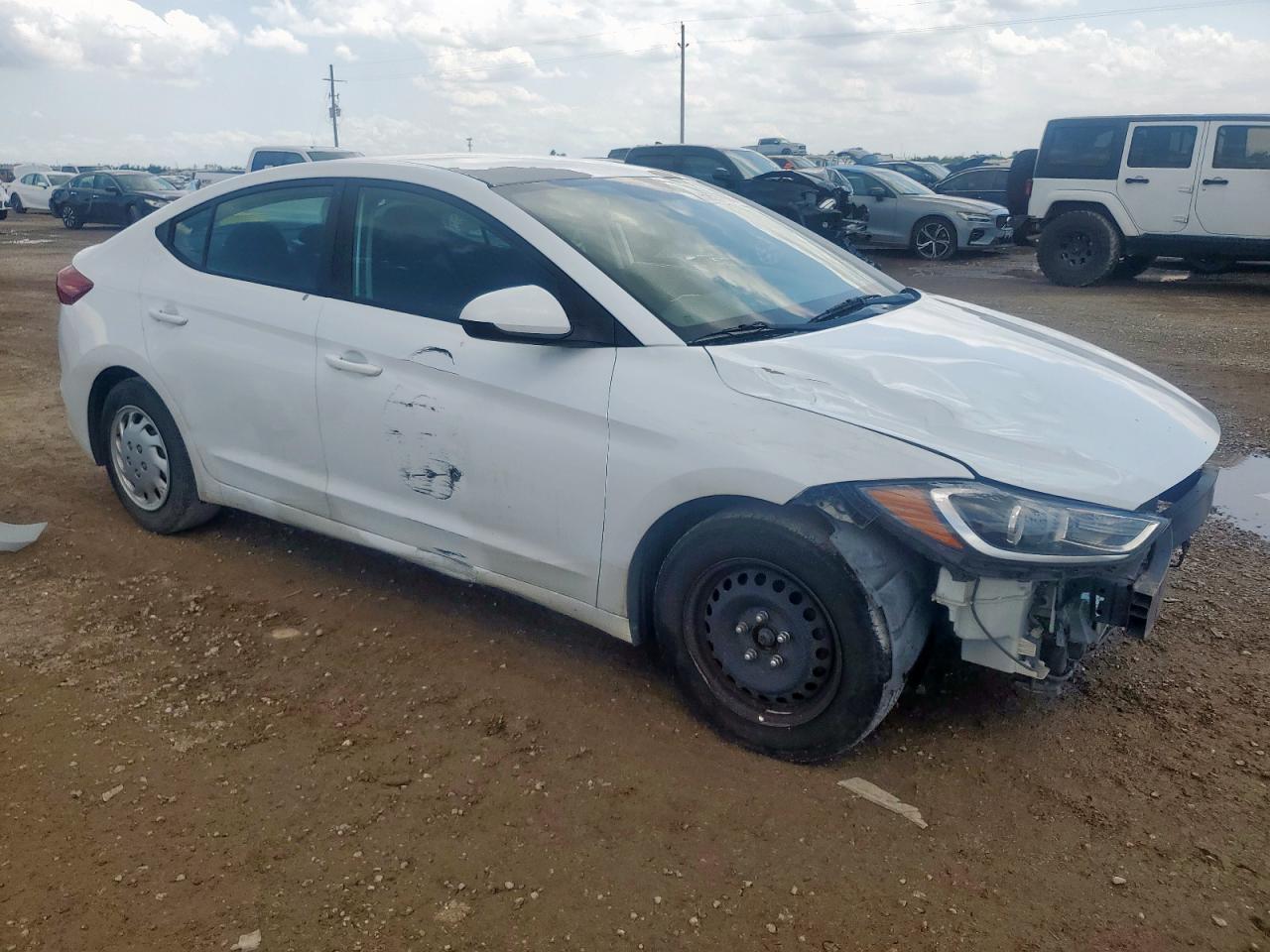 2018 Hyundai Elantra Se - Image 4