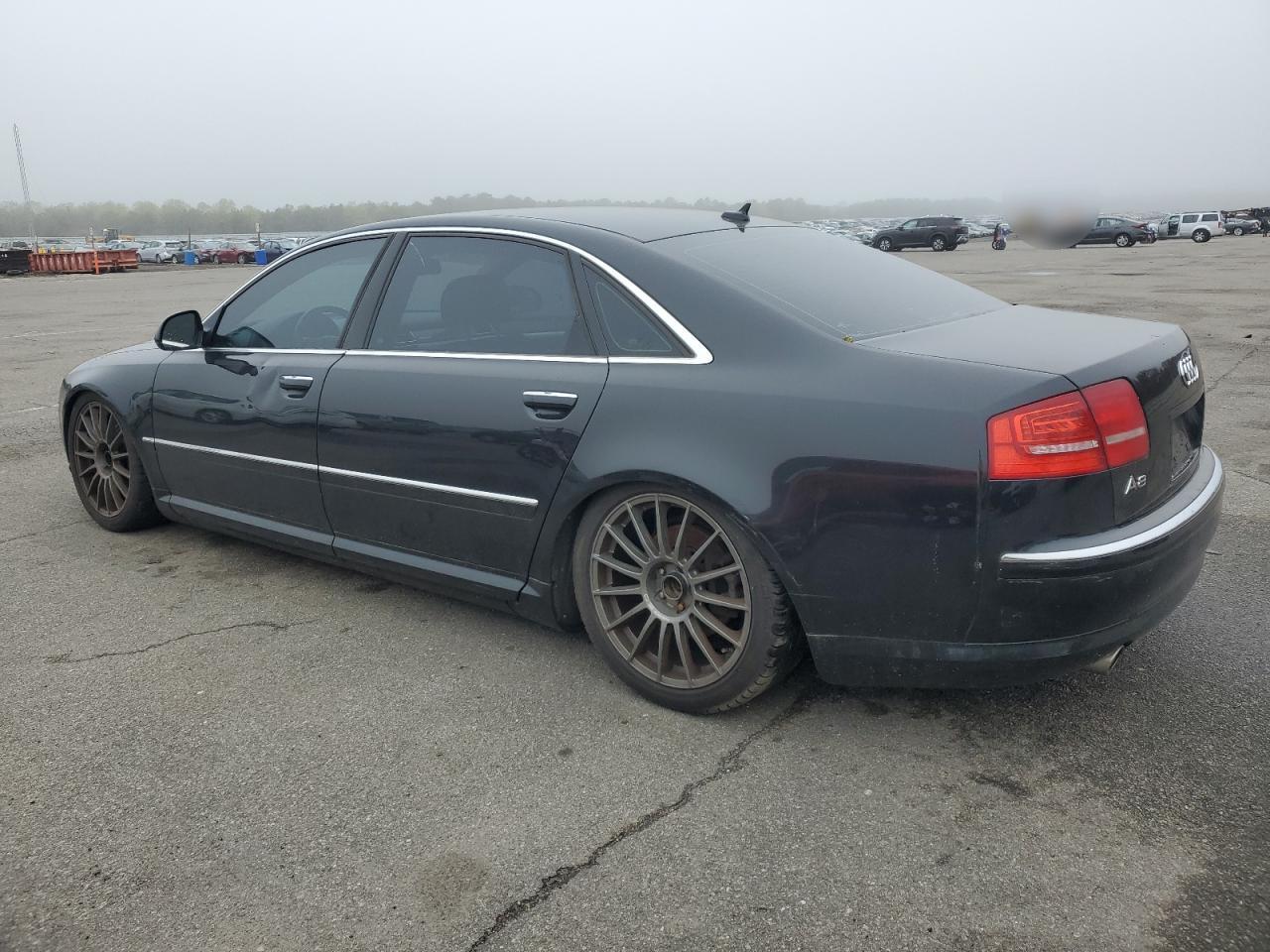 2010 Audi A8 Quattro - Фото 2