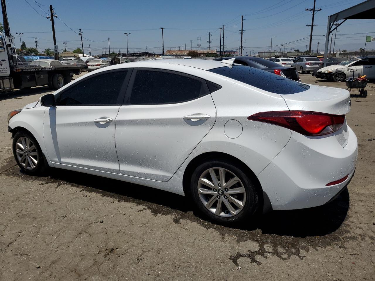 2016 Hyundai Elantra Se - Фото 2
