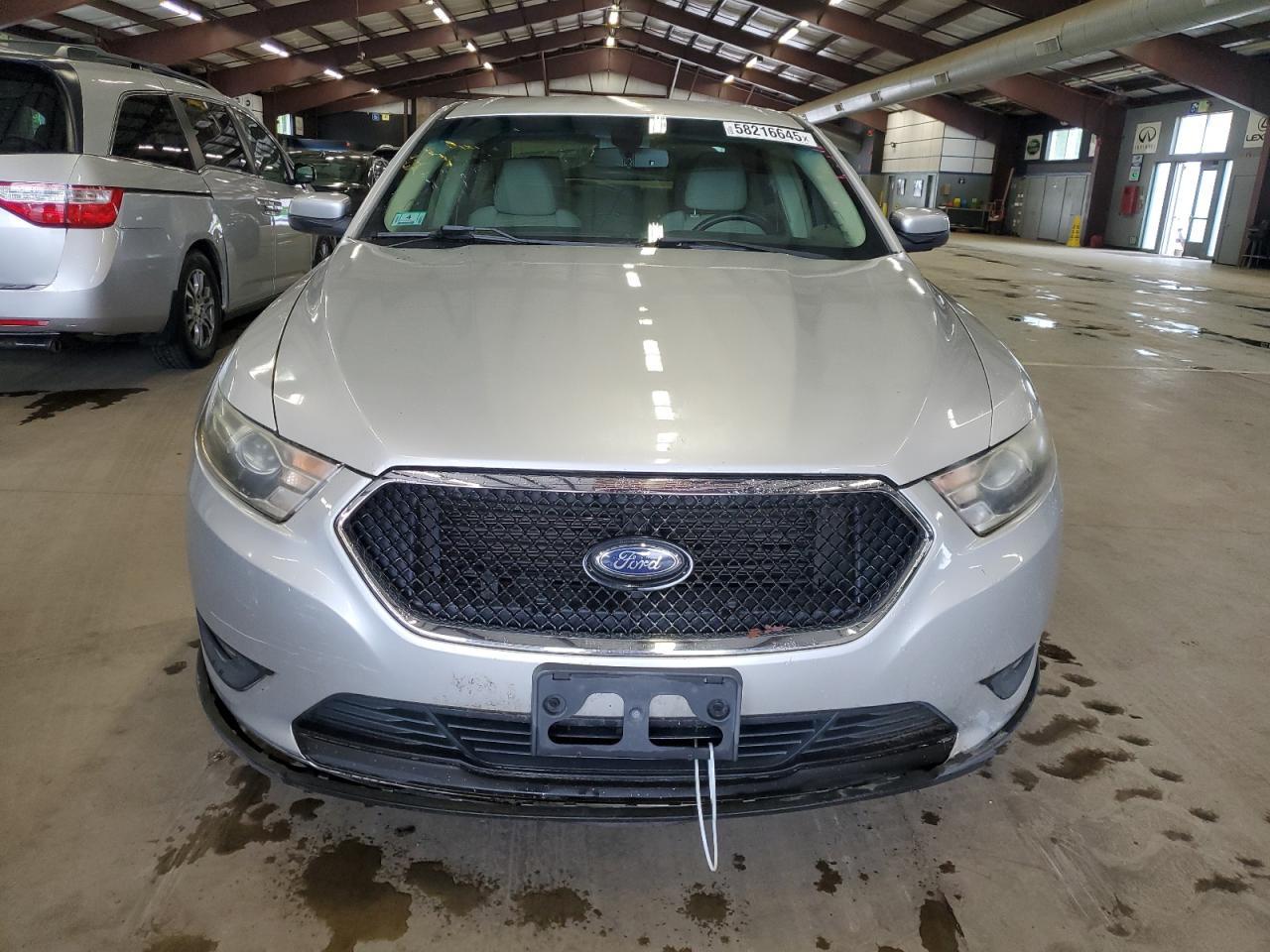 2014 Ford Taurus Sel - Image 5